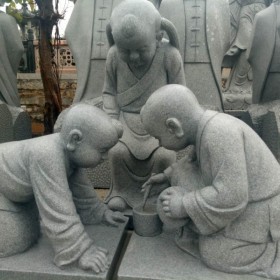 四川青石雕刻 三个小孩场景雕刻